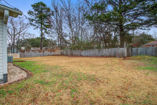 335 Camelot Drive, Goose Creek, SC 29445