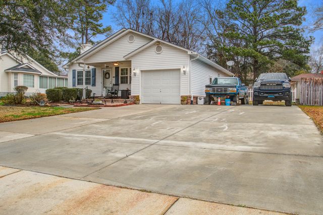 335 Camelot Drive, Goose Creek, SC 29445