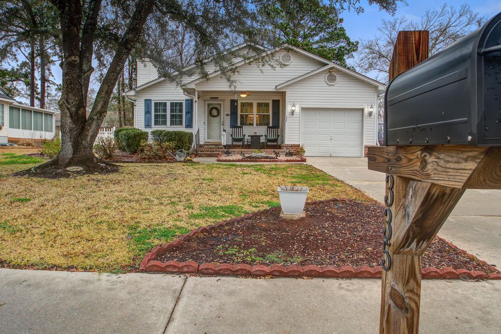 335 Camelot Drive, Goose Creek, SC 29445