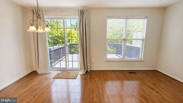 9147 CASCADE FALLS DR, Bristow, VA 20136