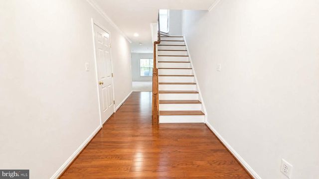 9147 CASCADE FALLS DR, Bristow, VA 20136