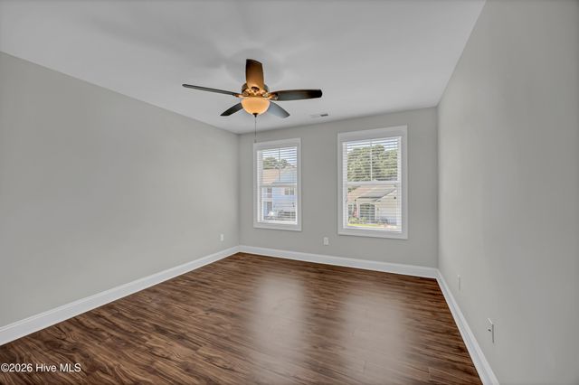 7924 Champlain Drive, Wilmington, NC 28412
