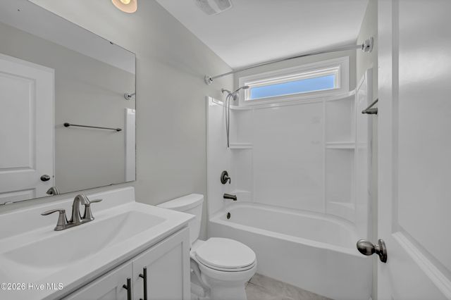 7924 Champlain Drive, Wilmington, NC 28412