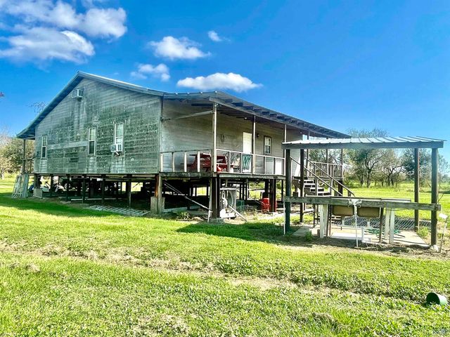 20780 B Hwy 1, Golden Meadow, LA 70357