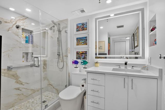 6895 Willow Wood Drive 1051, Boca Raton, FL 33434