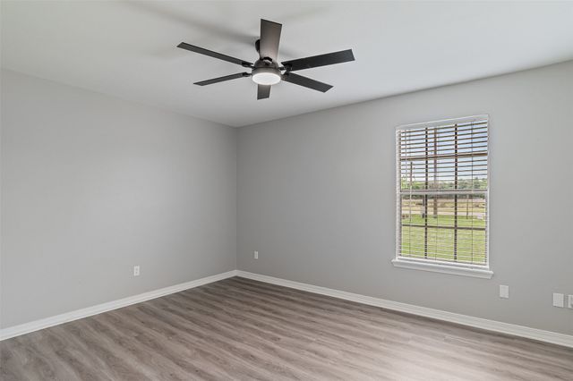 5705 E Texas Street 16, Bossier City, LA 71111