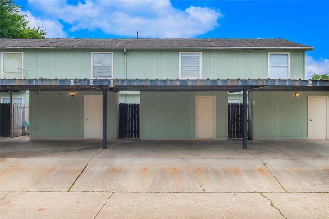 5705 E Texas Street 16, Bossier City, LA 71111