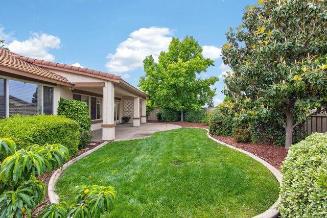 836 Magnolia Ln, Lincoln, CA 95648
