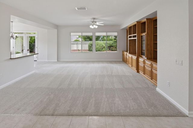 836 Magnolia Ln, Lincoln, CA 95648