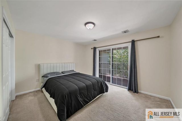 157 Forest Drive 157, Piscataway, NJ 08854