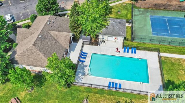 157 Forest Drive 157, Piscataway, NJ 08854