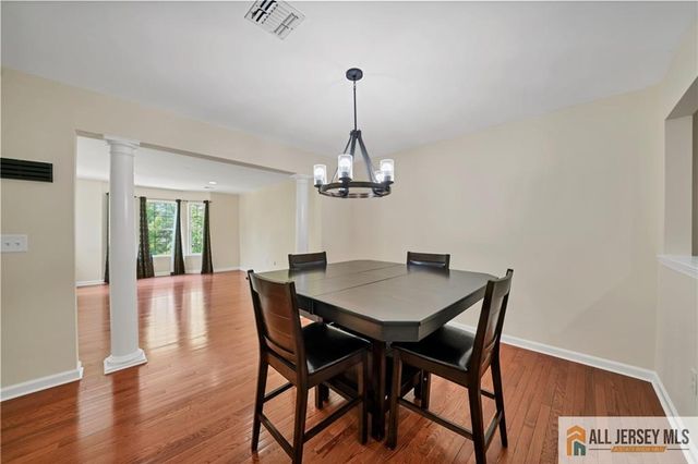 157 Forest Drive 157, Piscataway, NJ 08854