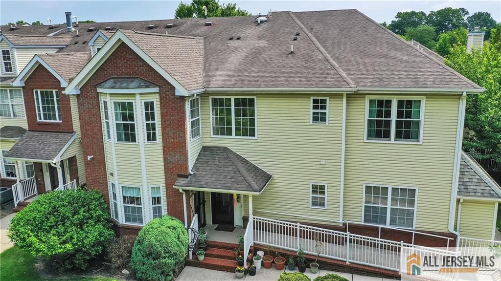 157 Forest Drive 157, Piscataway, NJ 08854