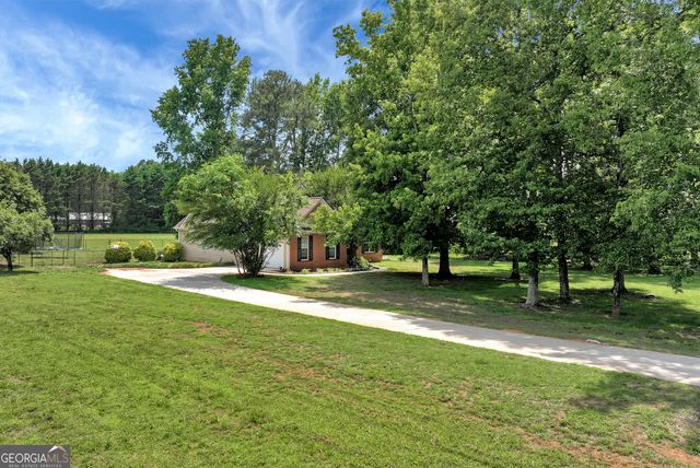 110 Dunbar Place, Winterville, GA 30683