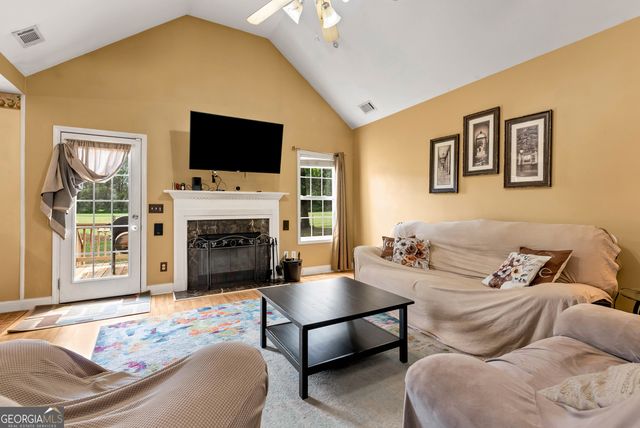 110 Dunbar Place, Winterville, GA 30683