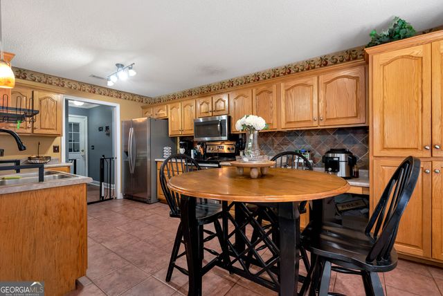 110 Dunbar Place, Winterville, GA 30683