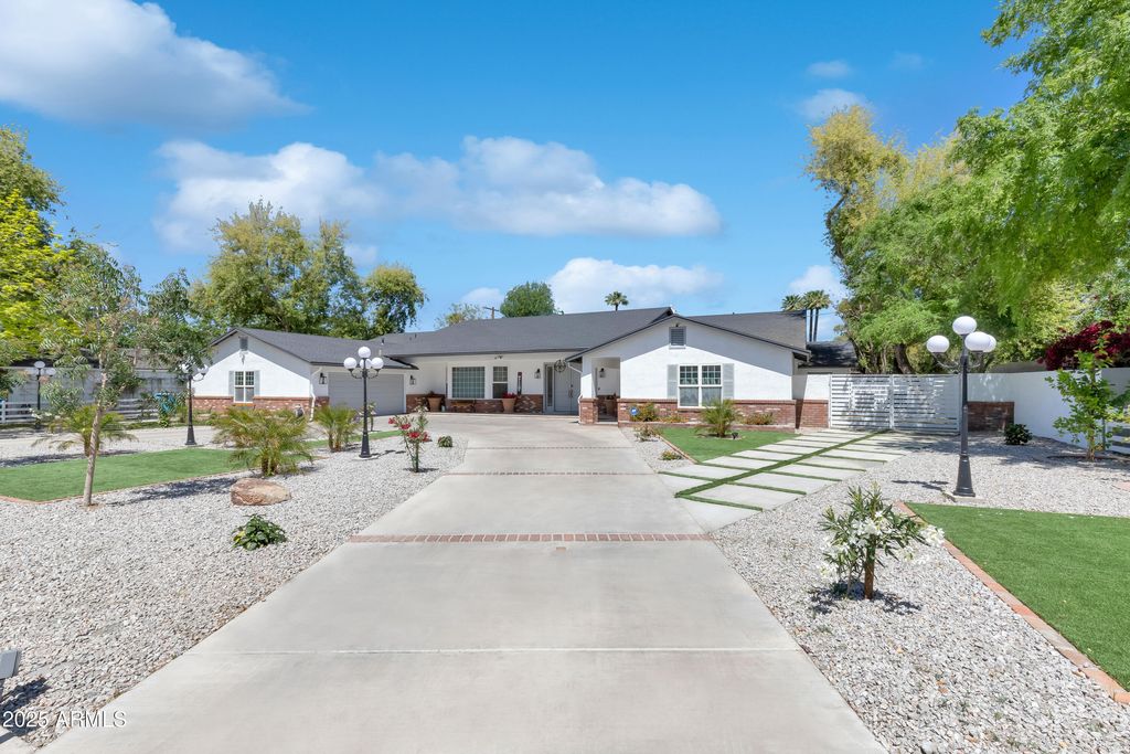 516 W RANCHO Drive, Phoenix, AZ 85013 — photo 3