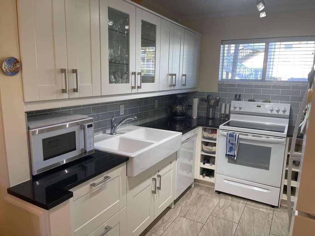 2566 S Garden Drive 108, Lake Worth, FL 33461