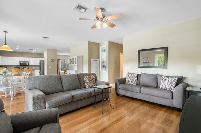 11842 Island Lakes Lane, Boca Raton, FL 33498