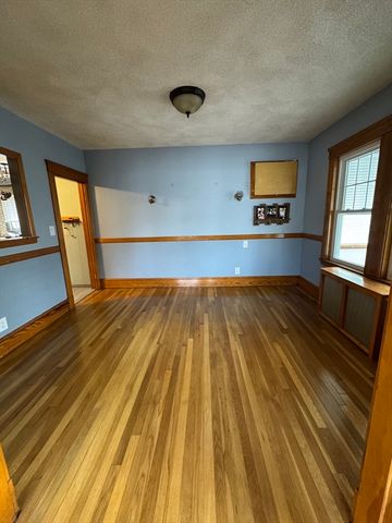 2 Rosedale Ave, Everett, MA 02149