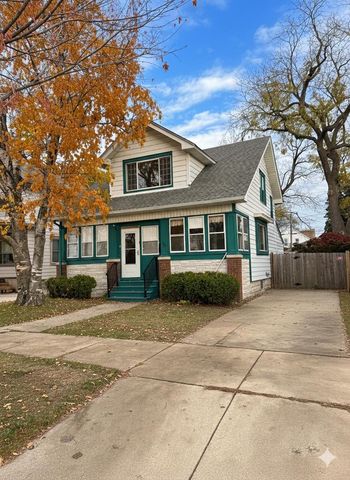 1629 West BOULEVARD, Racine, WI 53405