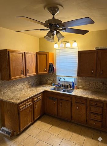 1629 West BOULEVARD, Racine, WI 53405