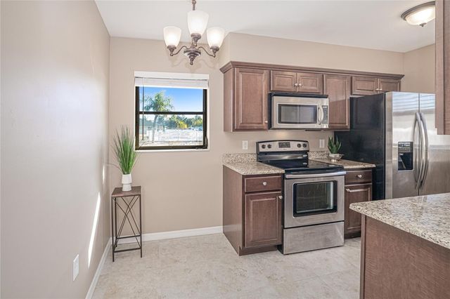 24540 HARBORVIEW ROAD A2, Punta Gorda, FL 33980