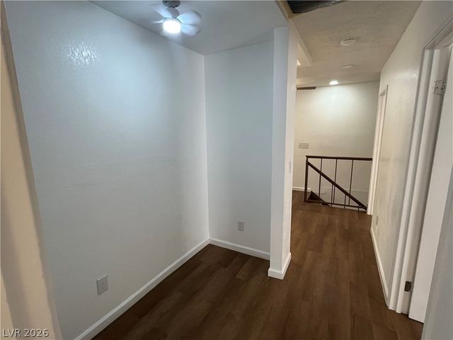 3974 Palos Verdes Street, Las Vegas, NV 89119