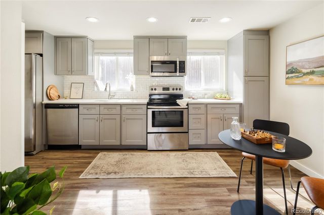 6160 W 17th Avenue 2, Lakewood, CO 80214