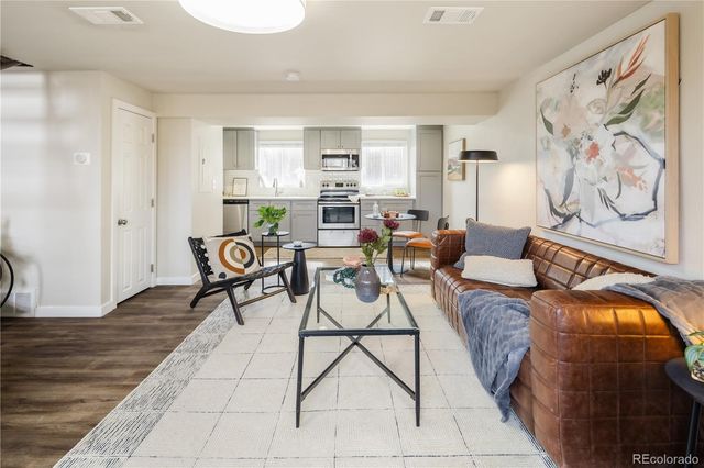 6160 W 17th Avenue 2, Lakewood, CO 80214