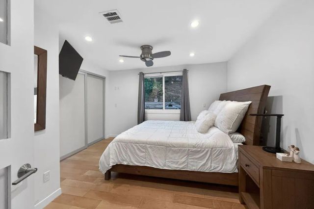 1655 N Beverly Glen, Los Angeles, CA 90077