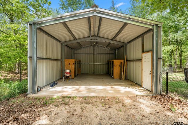 353 PR 5861, Yantis, TX 75497