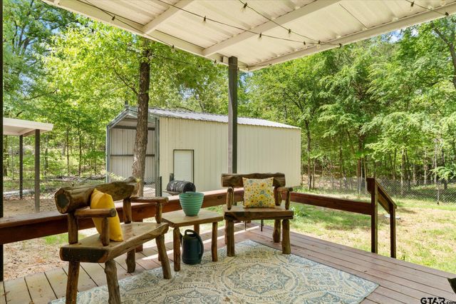 353 PR 5861, Yantis, TX 75497