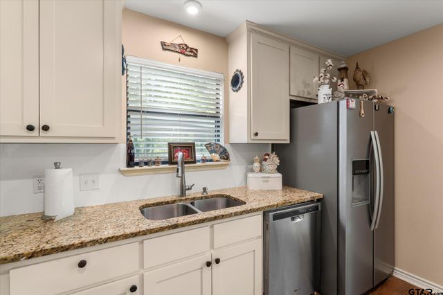 353 PR 5861, Yantis, TX 75497