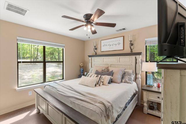 353 PR 5861, Yantis, TX 75497
