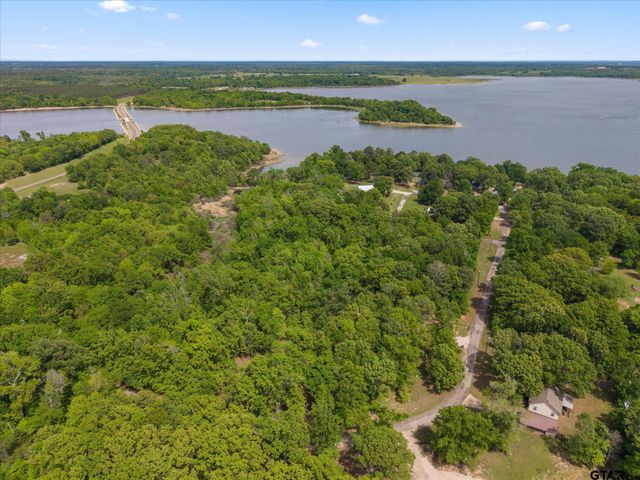 353 PR 5861, Yantis, TX 75497