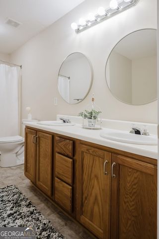 109 Ashley Oaks Drive, Barnesville, GA 30204