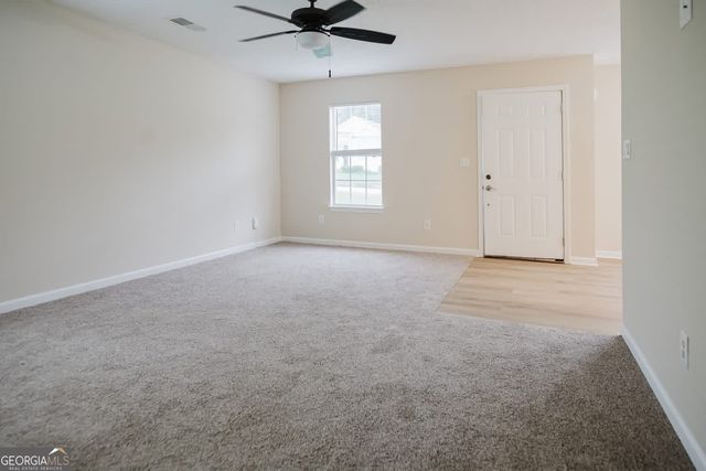 109 Ashley Oaks Drive, Barnesville, GA 30204