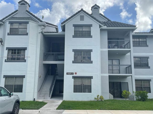 11211 W Atlantic Blvd 202, Coral Springs, FL 33071