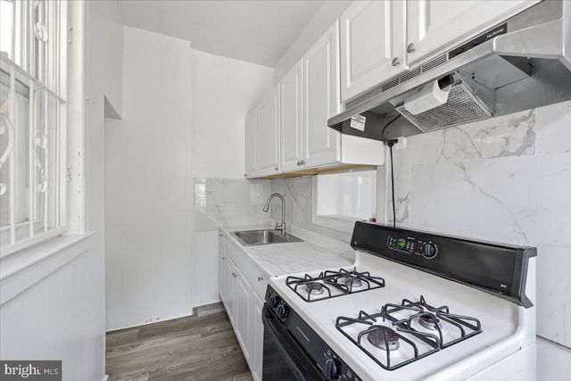 1214 W TIOGA ST, Philadelphia, PA 19140