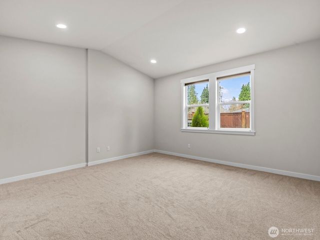 742 Parkland Loop, Sedro Woolley, WA 98284