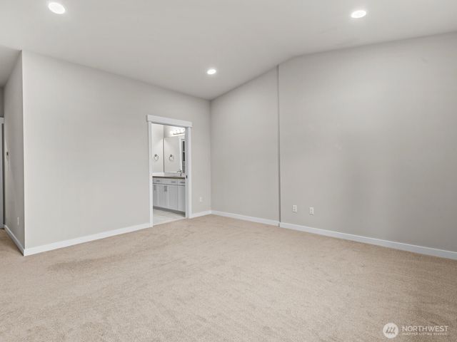 742 Parkland Loop, Sedro Woolley, WA 98284