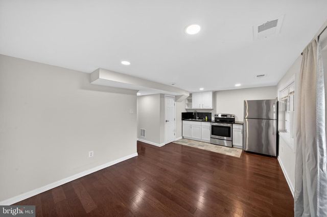 209 SHENANDOAH ST SE, Leesburg, VA 20175