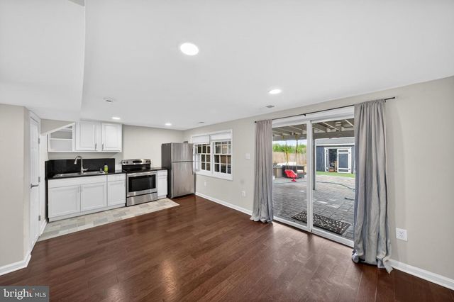 209 SHENANDOAH ST SE, Leesburg, VA 20175