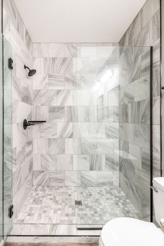 202 Hollow Tree Cir, Castalian Springs, TN 37031