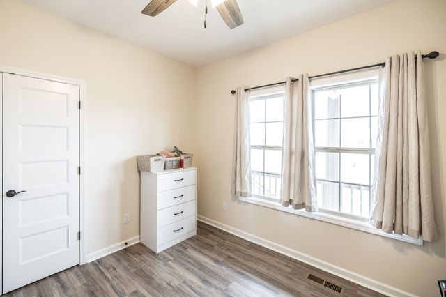 202 Hollow Tree Cir, Castalian Springs, TN 37031