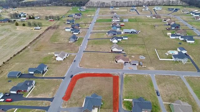 202 Hollow Tree Cir, Castalian Springs, TN 37031