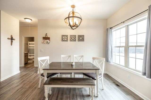 202 Hollow Tree Cir, Castalian Springs, TN 37031