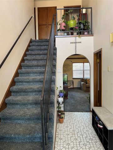 4905 Washington Square, Oklahoma City, OK 73135