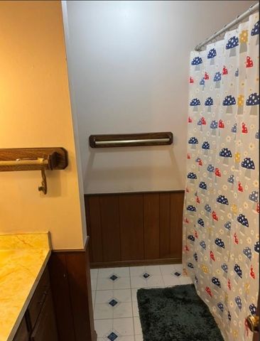 4905 Washington Square, Oklahoma City, OK 73135